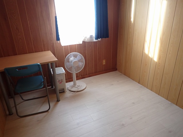 寮の写真-扇風機